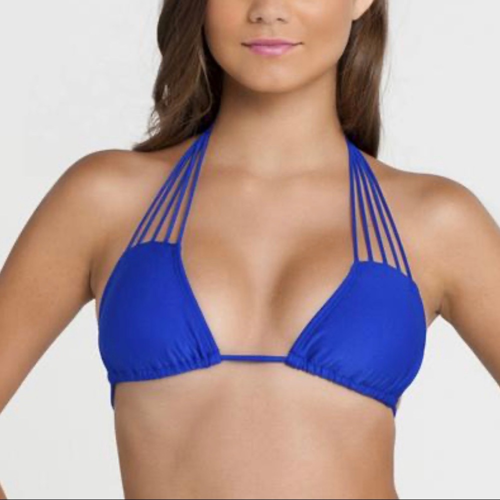 Luli Fama Multi Strings Triangle Top